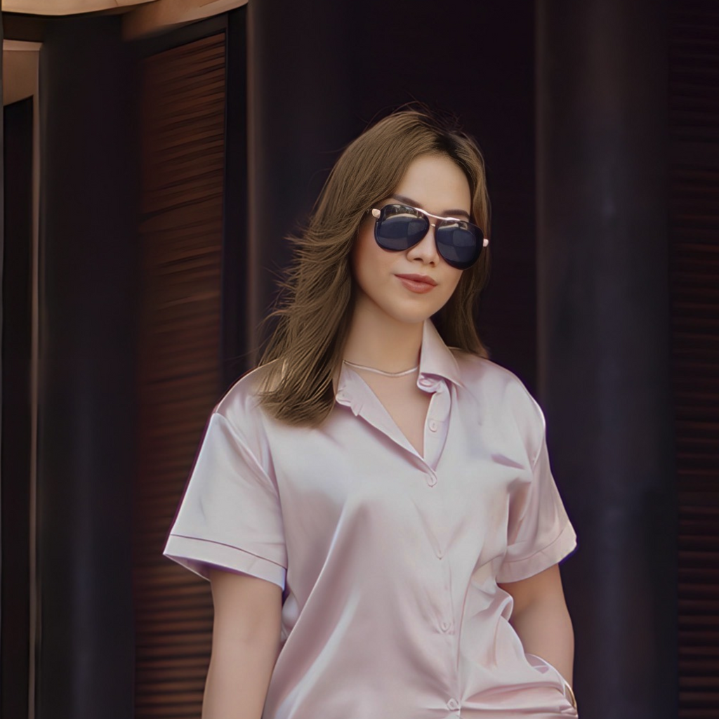 LUXURIANT™ SUNGLASSES - CLASSICS (Black & Gold)-3