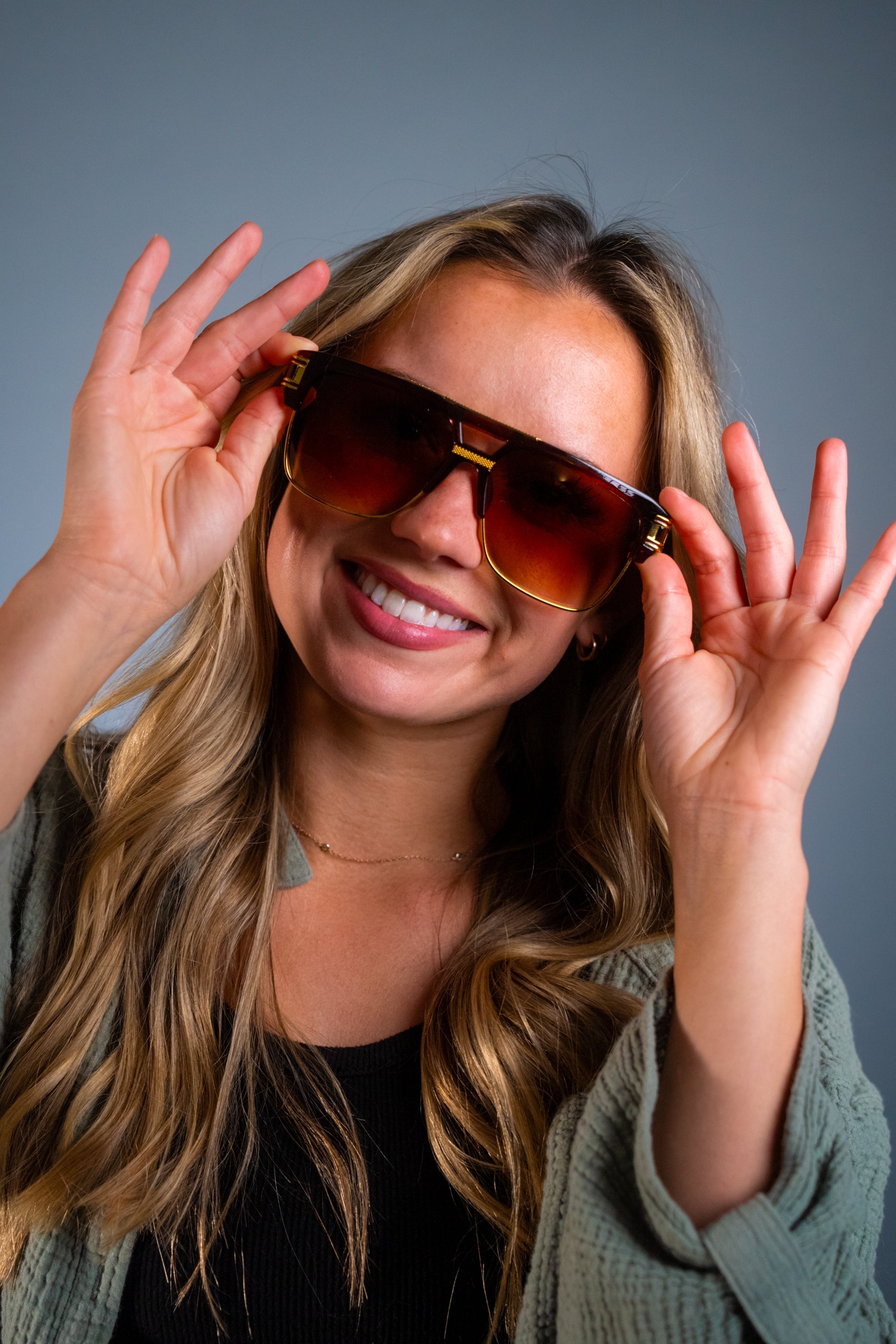 LUXURIANT™ SUNGLASSES - CAPITALS (Burgundy)-4