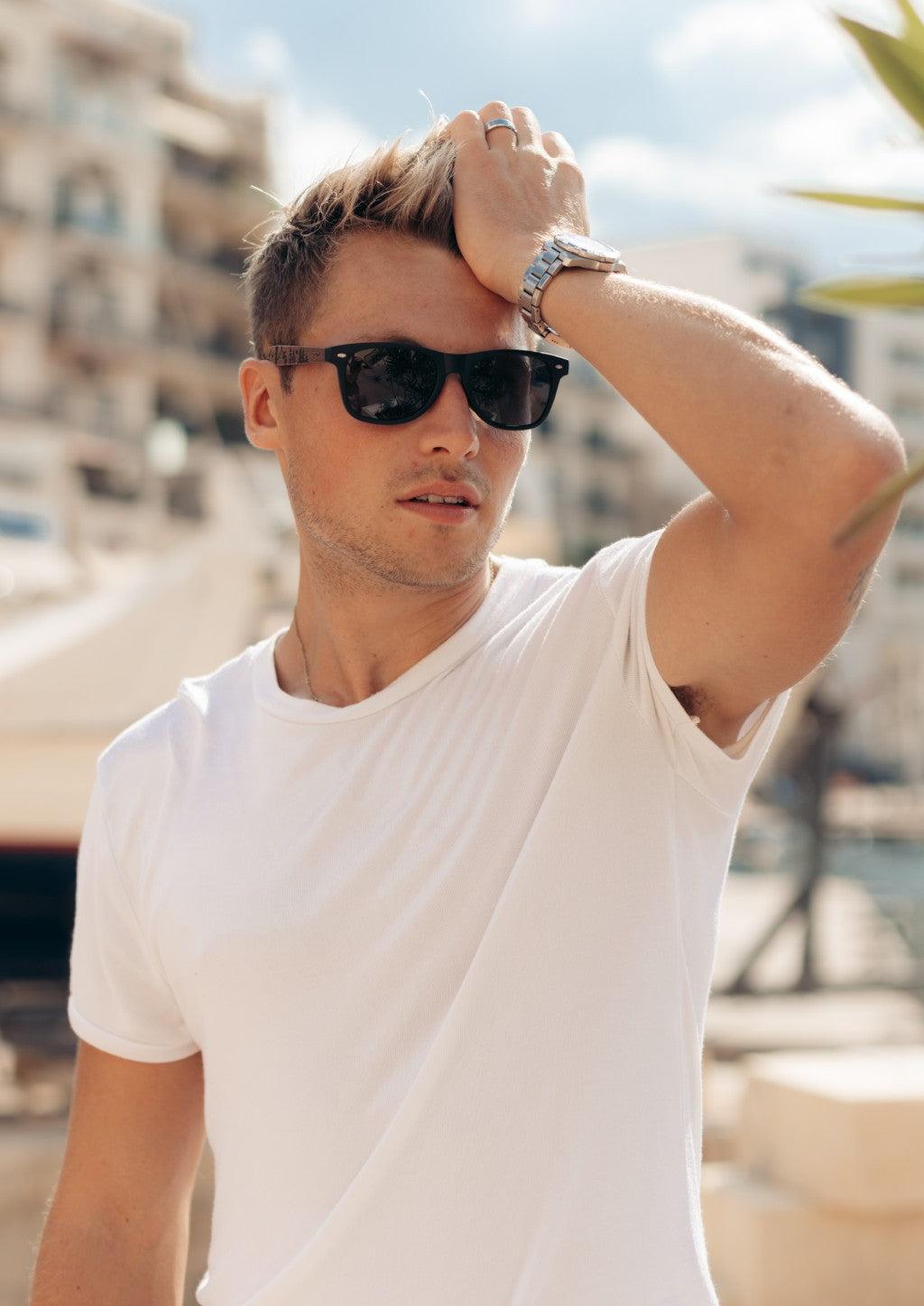 Eyewood | Engraved wooden sunglasses - The North-3